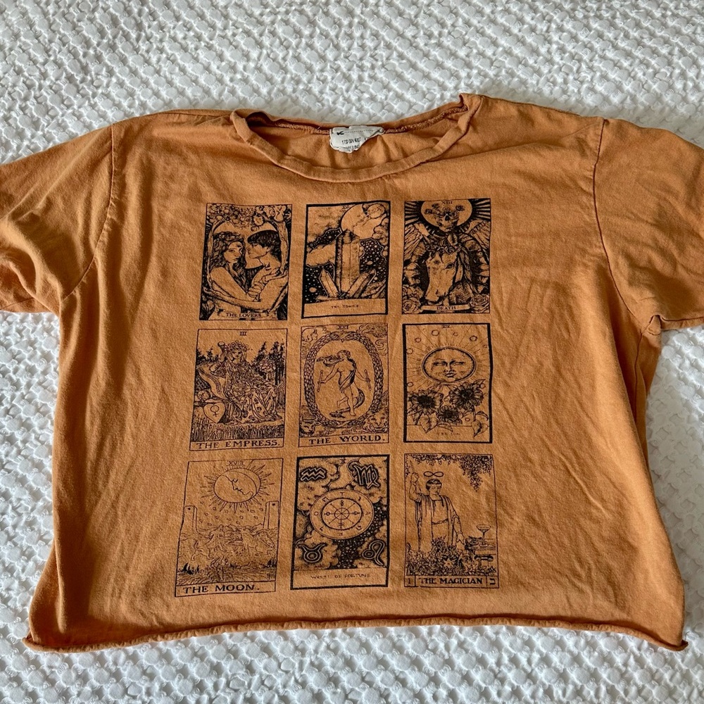 tarot card crop top tee
